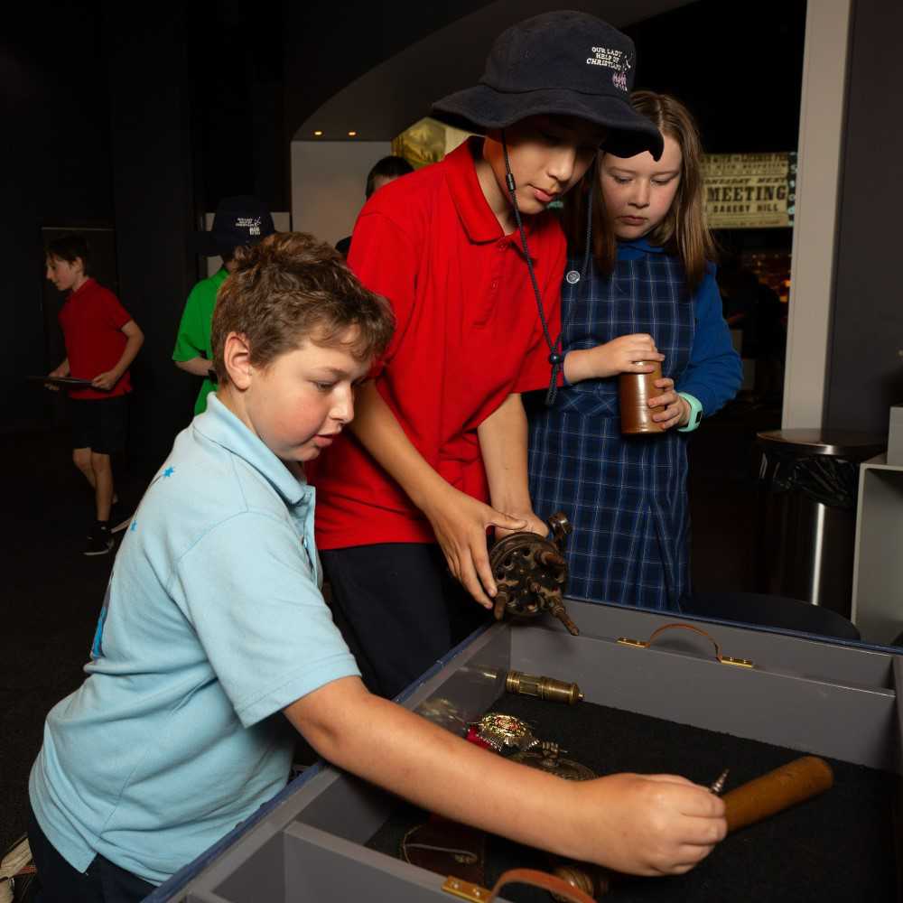 Museum in a box activity